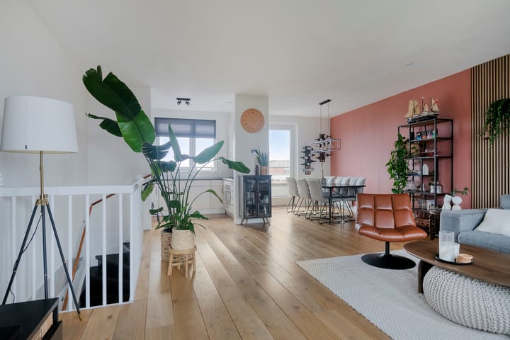 Foto 24 van Frontonstraat 85