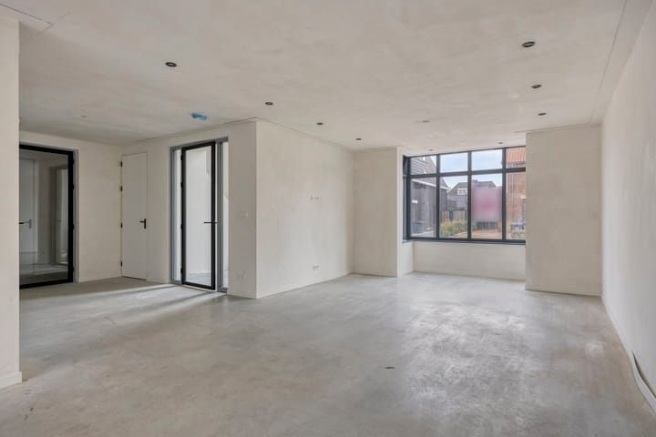 Foto 11 van Heistraat 36