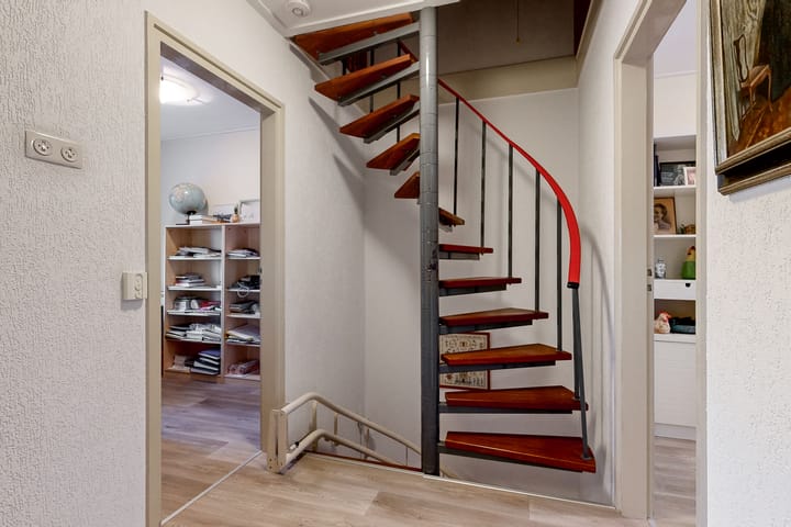 Foto 15 van Linnaeuslaan 86