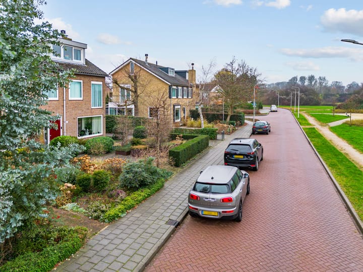 Foto 37 van Linnaeuslaan 86