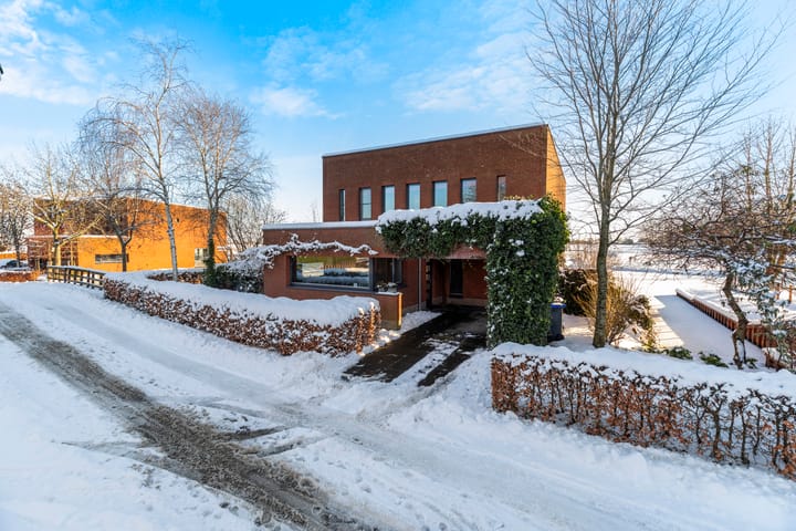 Photo 2 of Hooiland 16