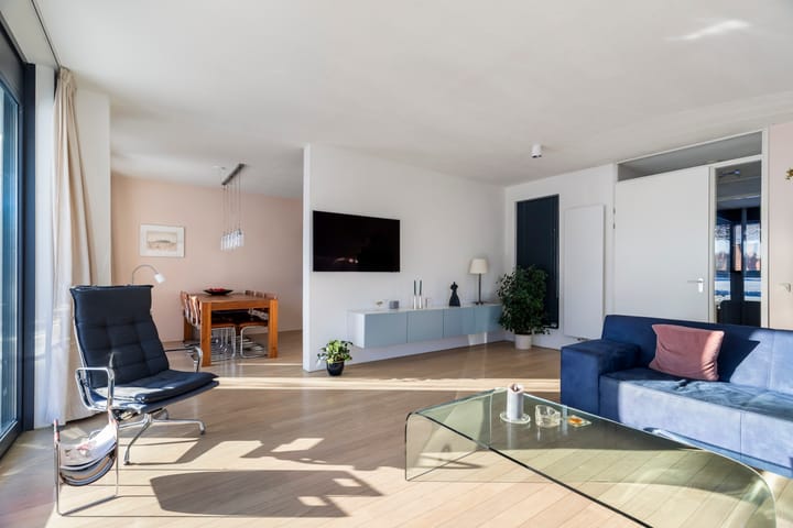 Foto 7 van Hooiland 16