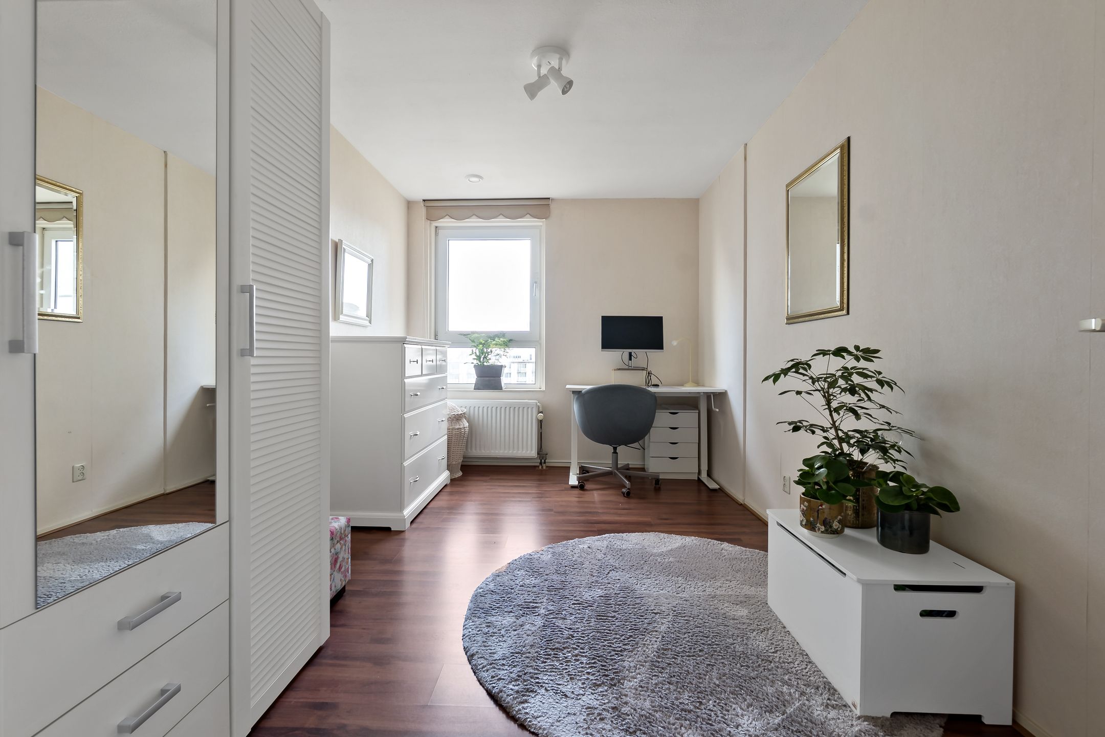 Foto 15 van Gevers Deynootweg 918