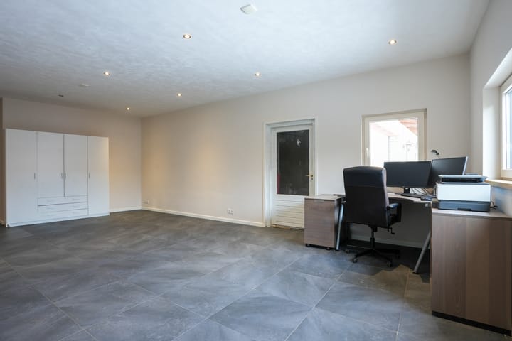 Foto 13 van Koolhoverweg 26