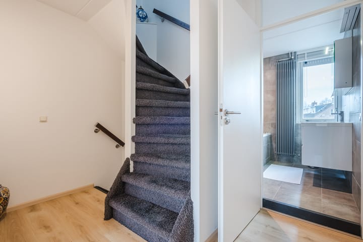 Foto 35 van Josephus Alberdingk Thijmlaan 5