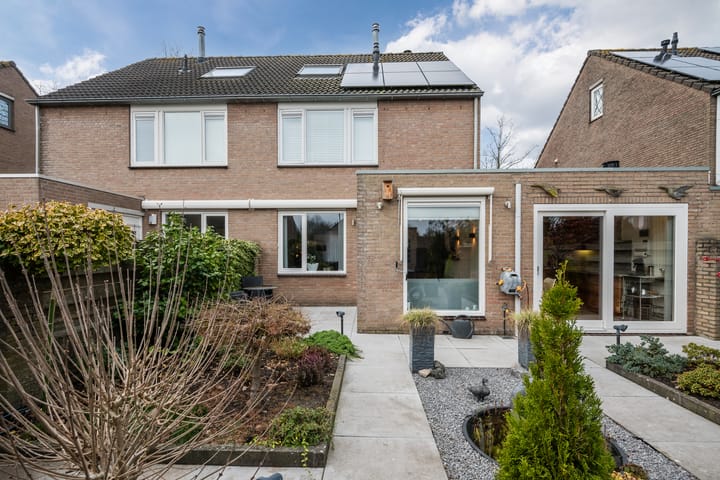 Foto 45 van Josephus Alberdingk Thijmlaan 5