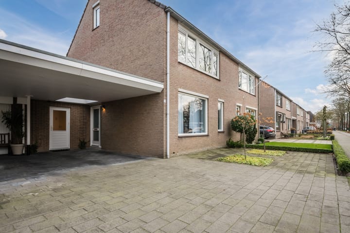 Foto 55 van Josephus Alberdingk Thijmlaan 5