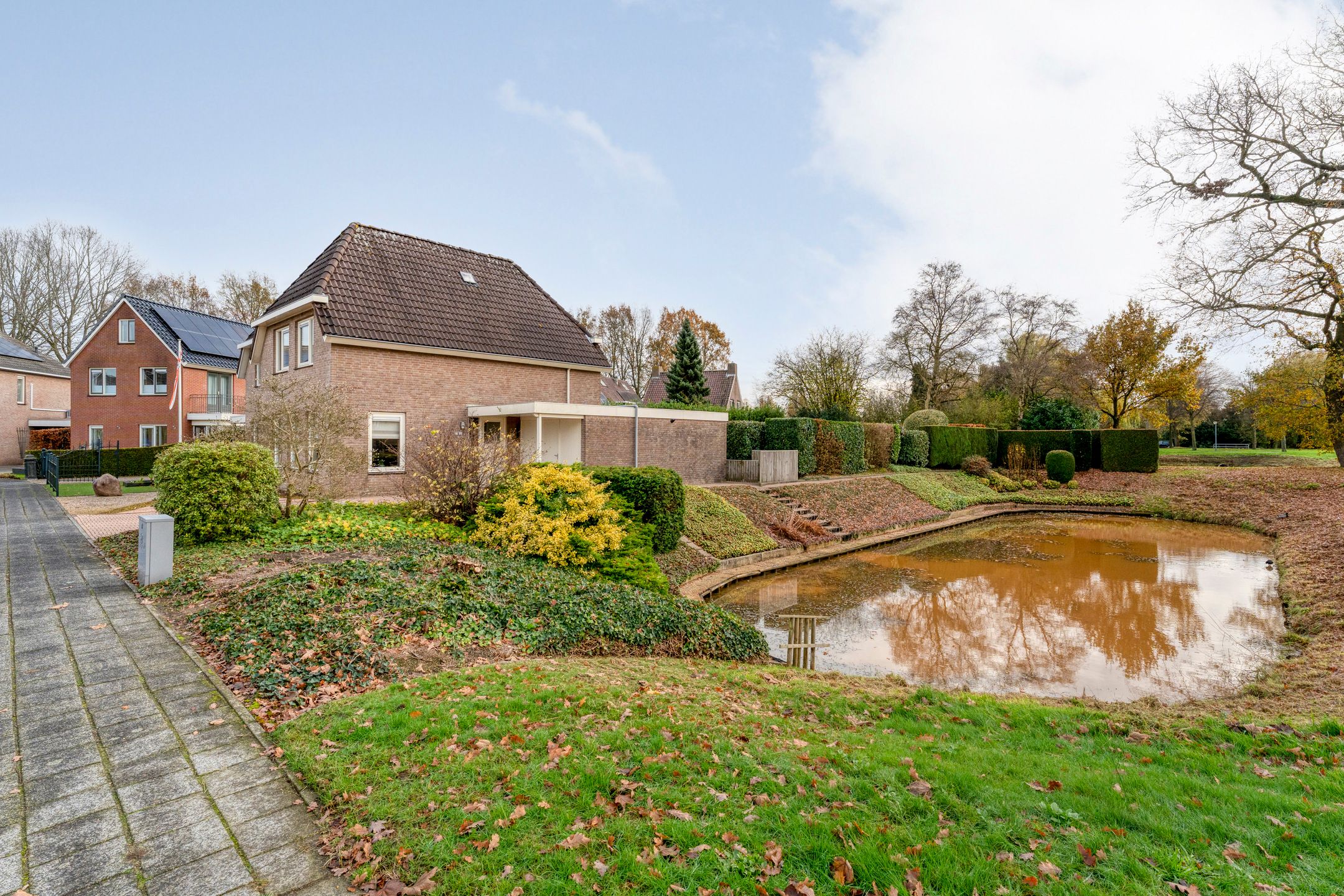 Photo 60 of Goudenregen 2