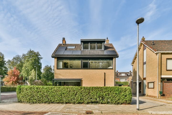 Foto 8 van Elzenlaan 166