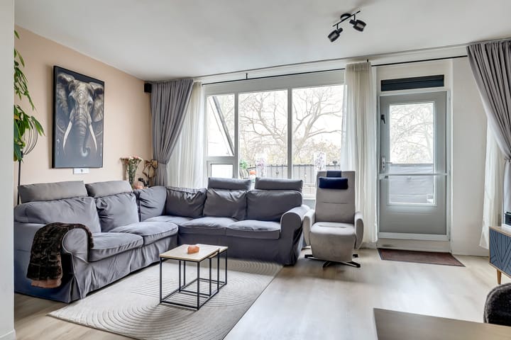 Foto 2 van Kosterstuin 150