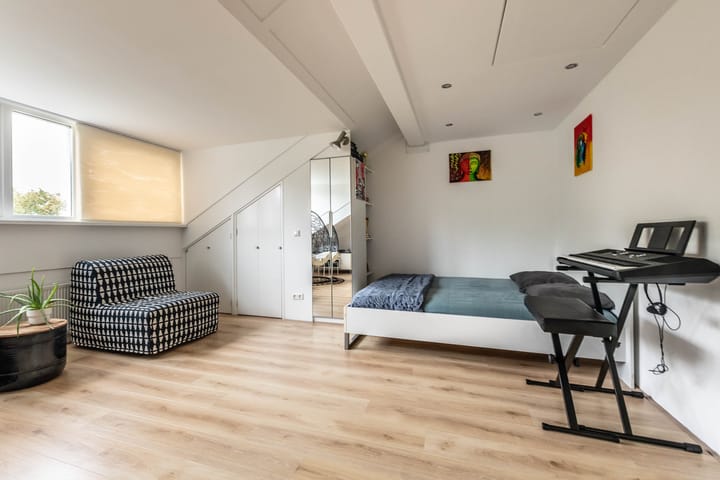 Foto 36 van Baccarastraat 14