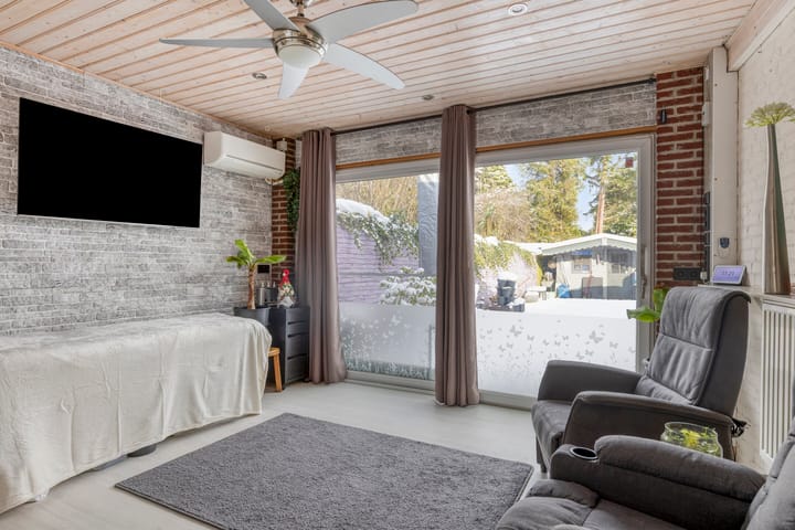 Foto 16 van Christinastraat 49