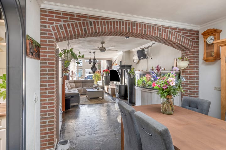 Foto 7 van Christinastraat 49