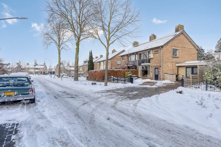 Foto 36 van Christinastraat 49