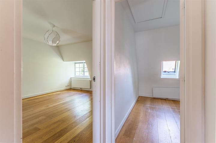 Photo 16 of Gerrit van der Veenstraat 39-2