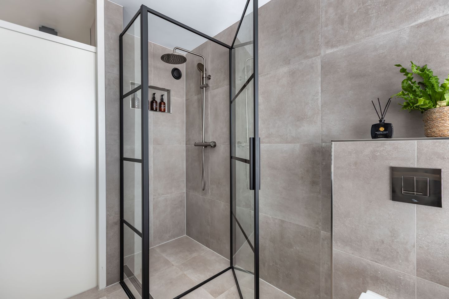 Foto 25 van Diemenlaan 65