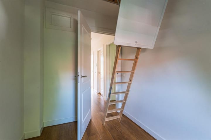 Photo 27 of Gerrit van der Veenstraat 39-2