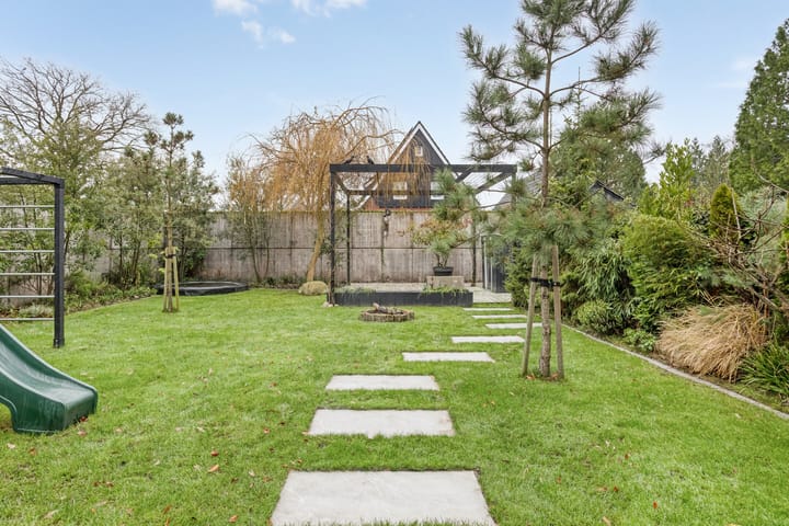 Foto 43 van Hölterhofweg 222