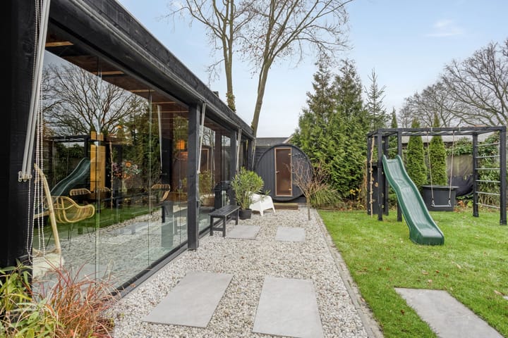 Foto 44 van Hölterhofweg 222