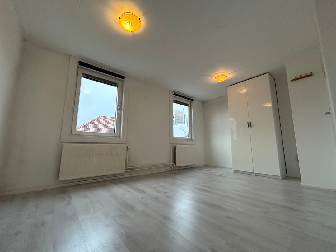 Photo 8 of Engel de Ruijterstraat 6
