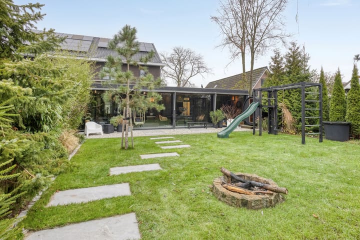 Foto 51 van Hölterhofweg 222