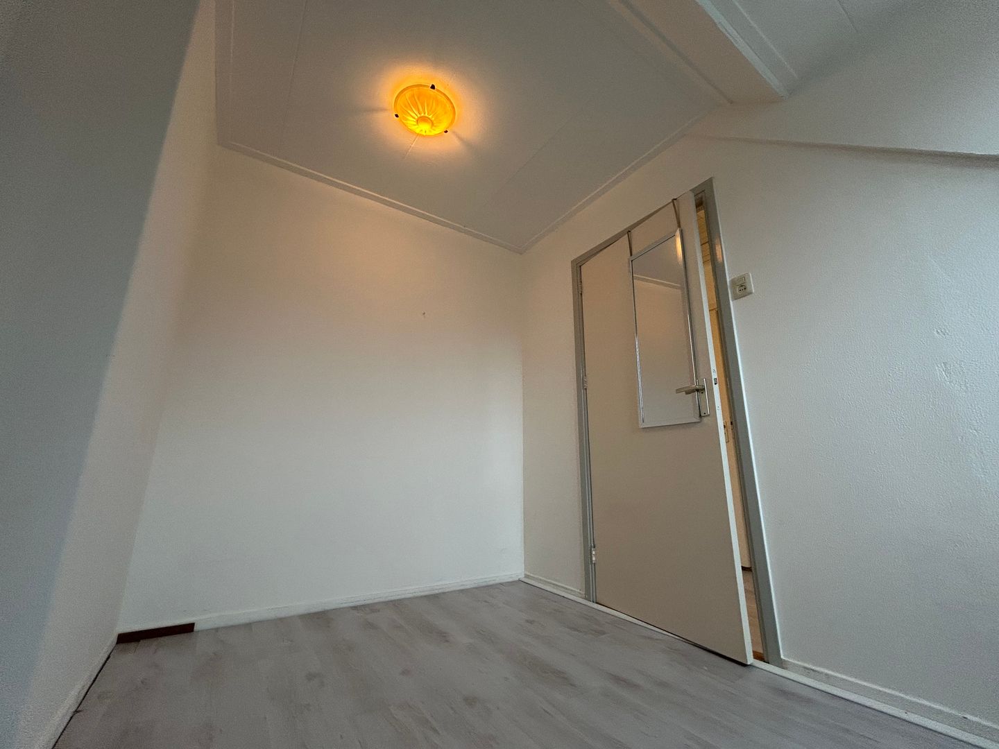 Photo 10 of Engel de Ruijterstraat 6