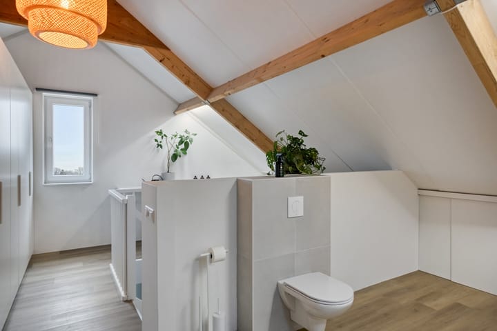 Foto 71 van Hölterhofweg 222