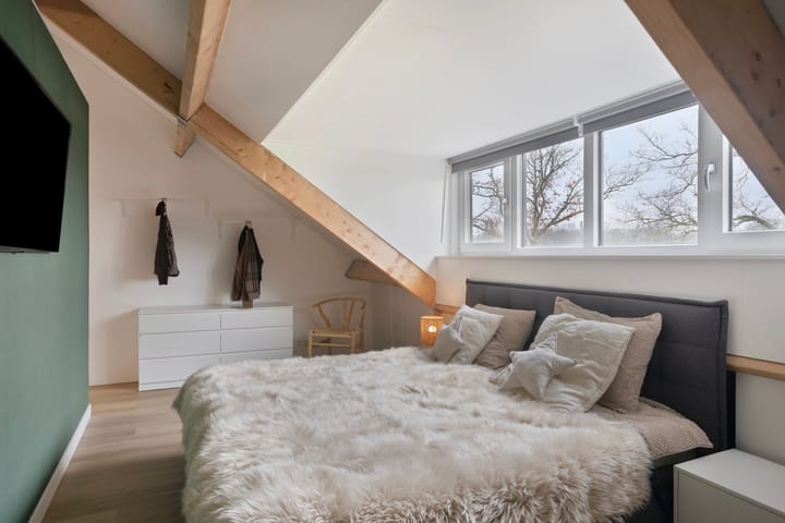 Foto 75 van Hölterhofweg 222