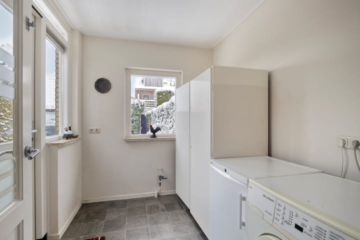 Foto 17 van Lelystraat 12