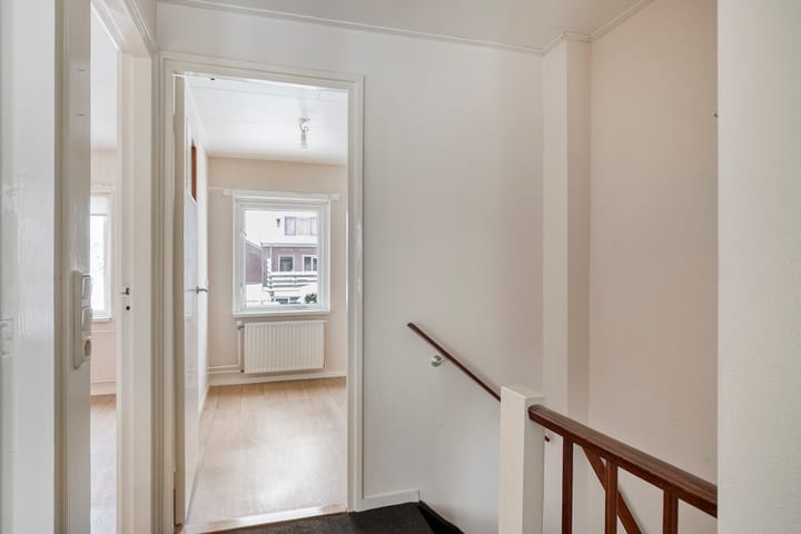 Foto 18 van Lelystraat 12