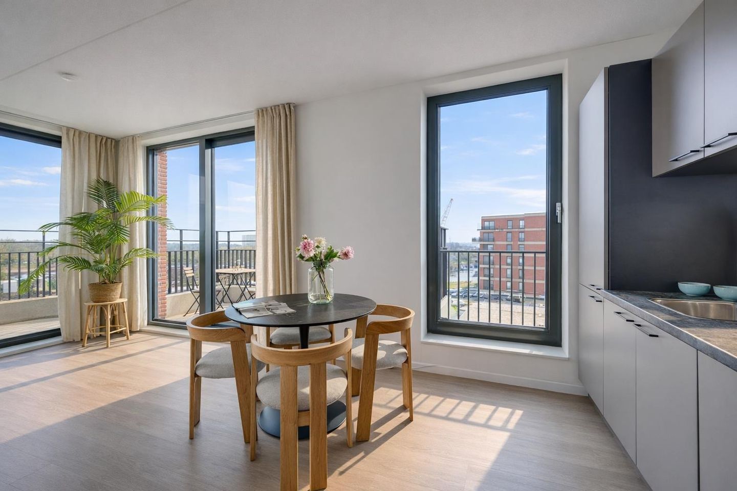 Foto 10 van Galastraat 205