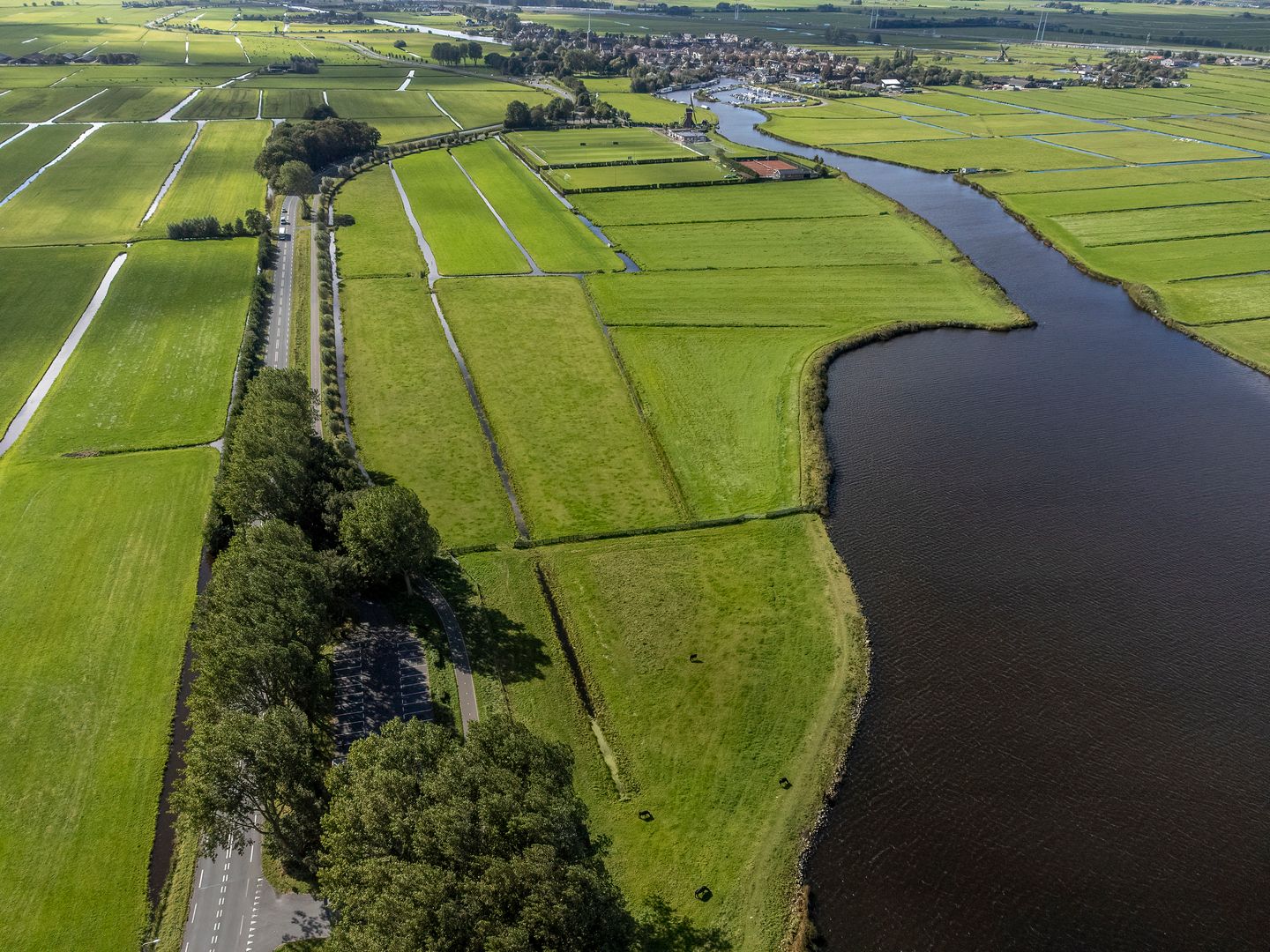 Bekijk foto 1 van Ofwegen