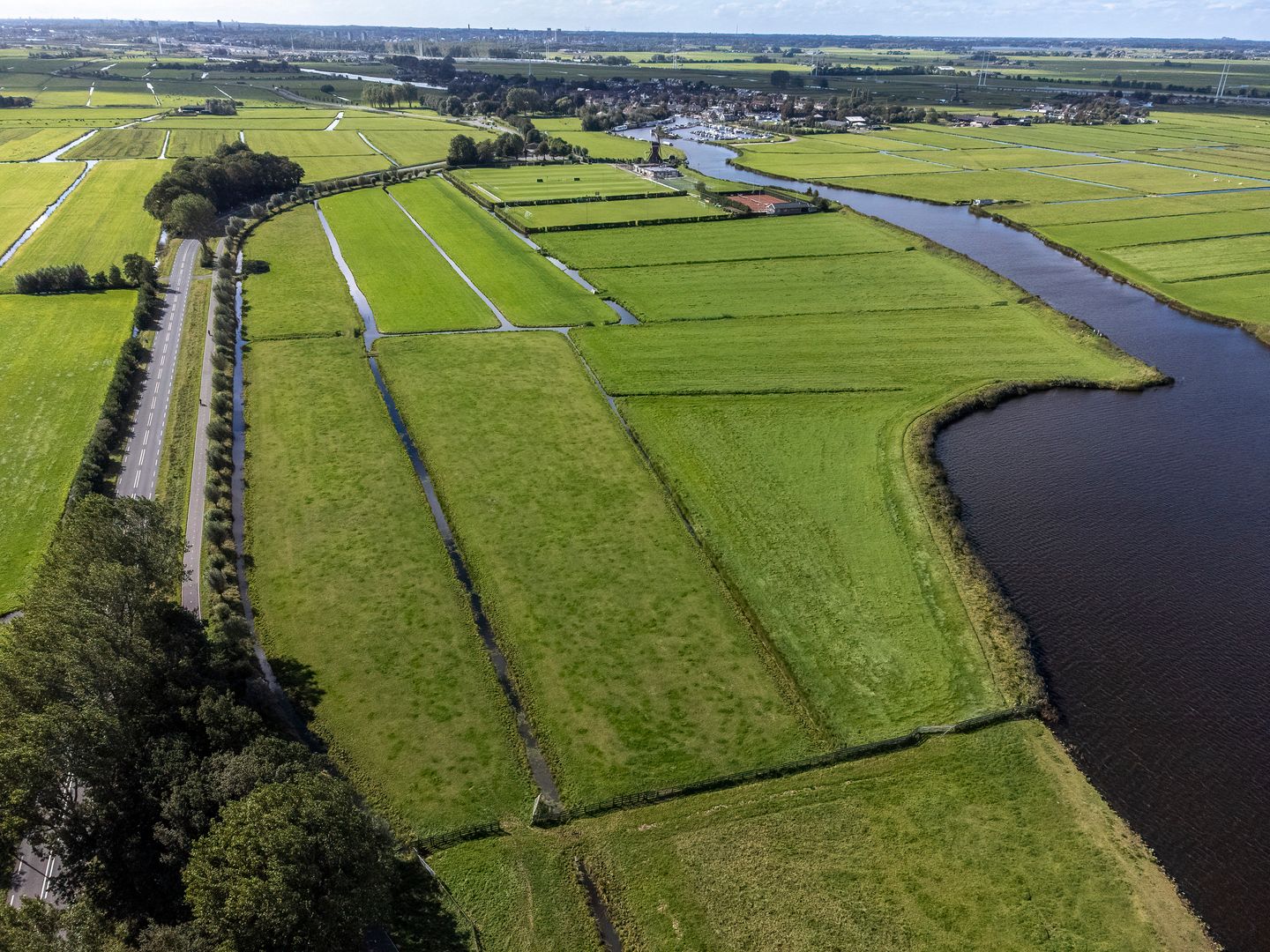 Bekijk foto 2 van Ofwegen