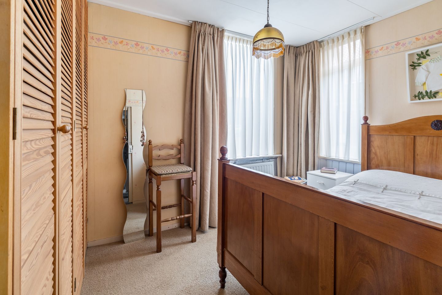 Photo 4 of Julianastraat 24