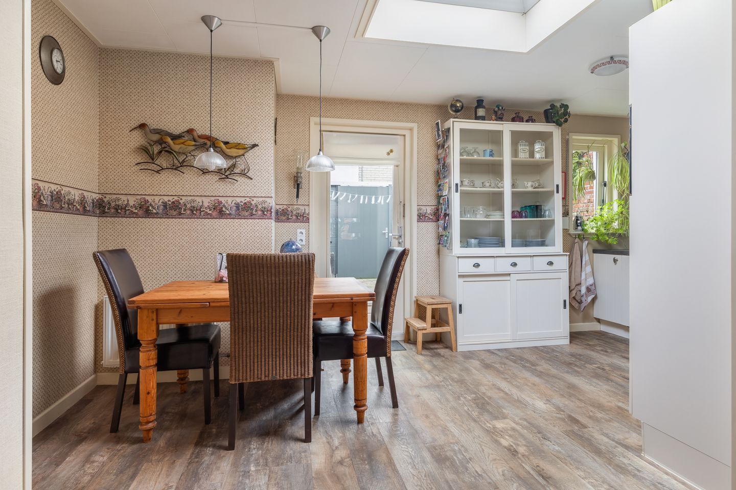 Photo 10 of Julianastraat 24