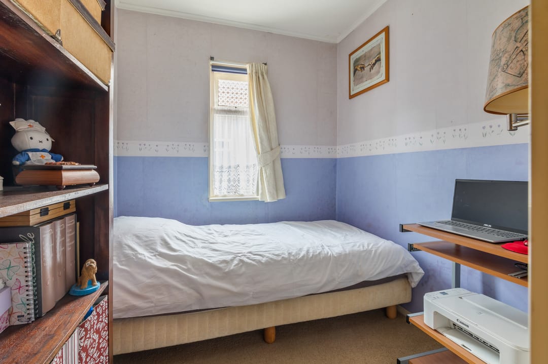 Photo 16 of Julianastraat 24