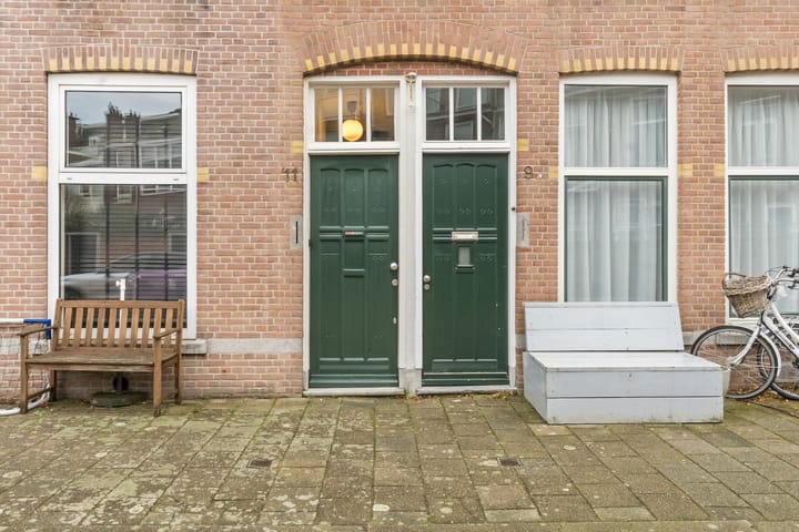 Photo 8 of Blois van Treslongstraat 11