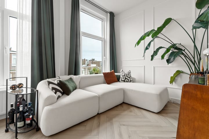 Photo 20 of Blois van Treslongstraat 11