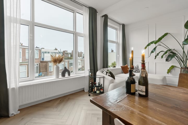 Photo 24 of Blois van Treslongstraat 11