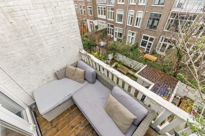 Photo 29 of Blois van Treslongstraat 11