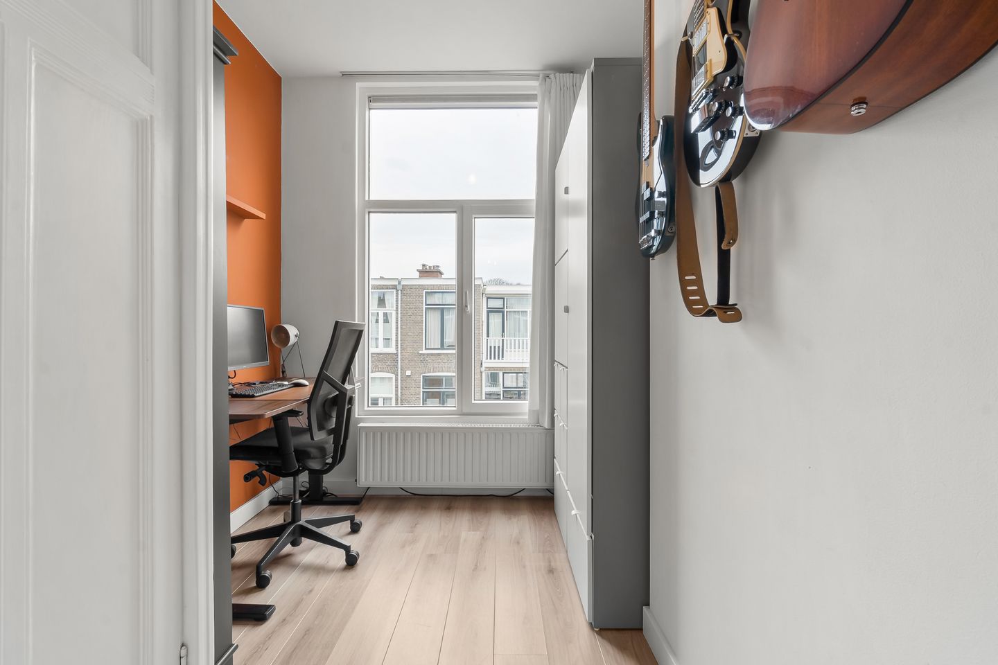 Foto 34 van Blois van Treslongstraat 11