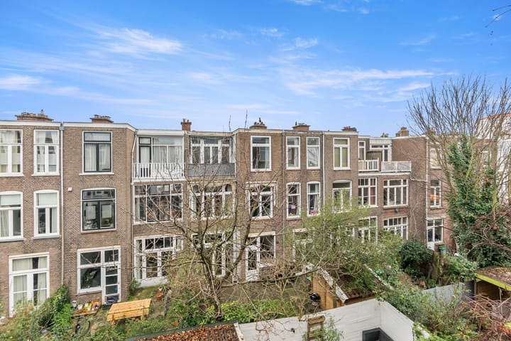 Photo 42 of Blois van Treslongstraat 11