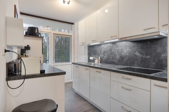 Photo 4 of Breitnerstraat 19