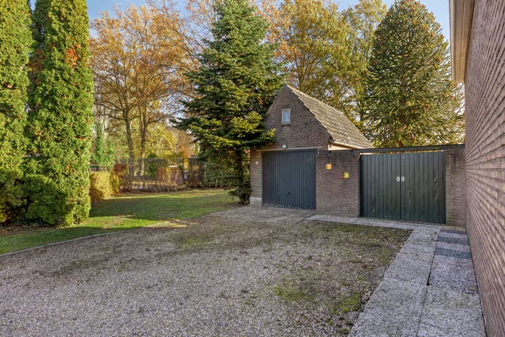 Foto 48 van St.Lambertusweg 80