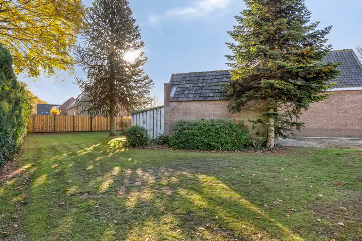 Foto 50 van St.Lambertusweg 80