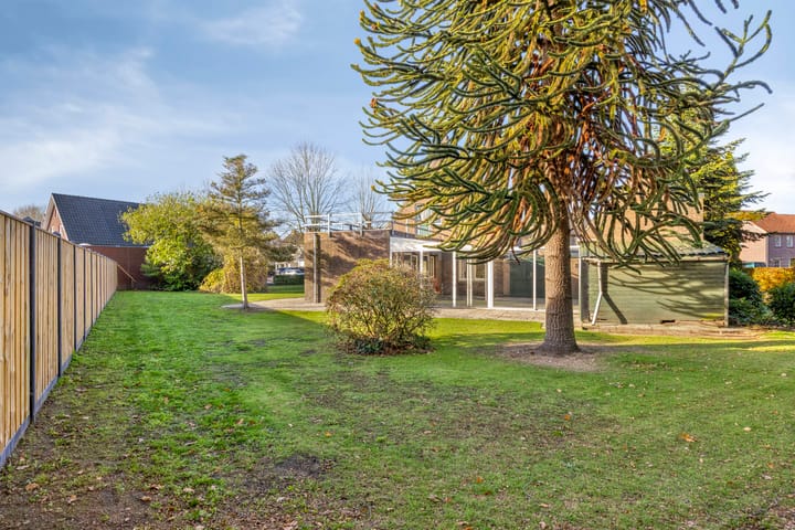 Foto 54 van St.Lambertusweg 80