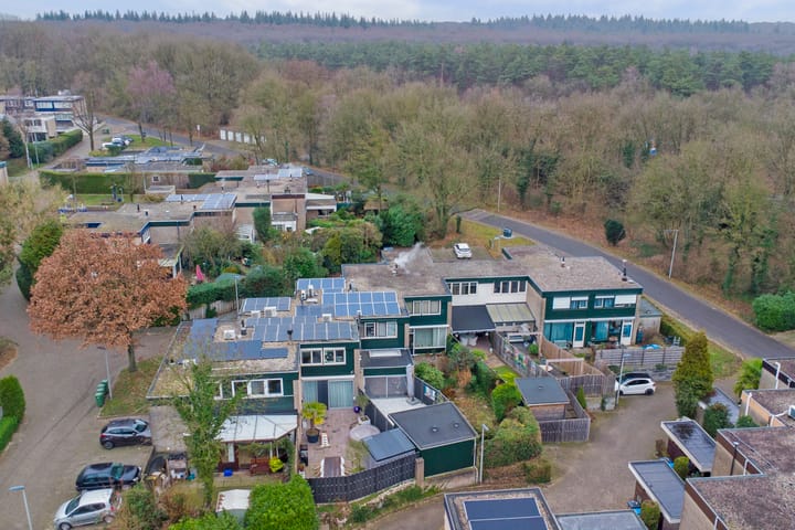 Photo 3 of Pijnboomhof 9