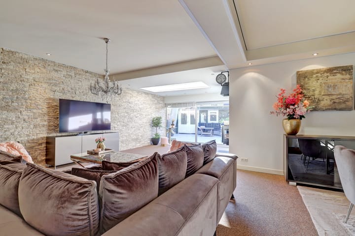 Foto 10 van Pijnboomhof 9