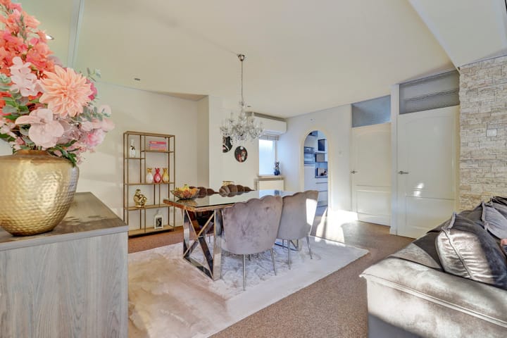 Foto 11 van Pijnboomhof 9