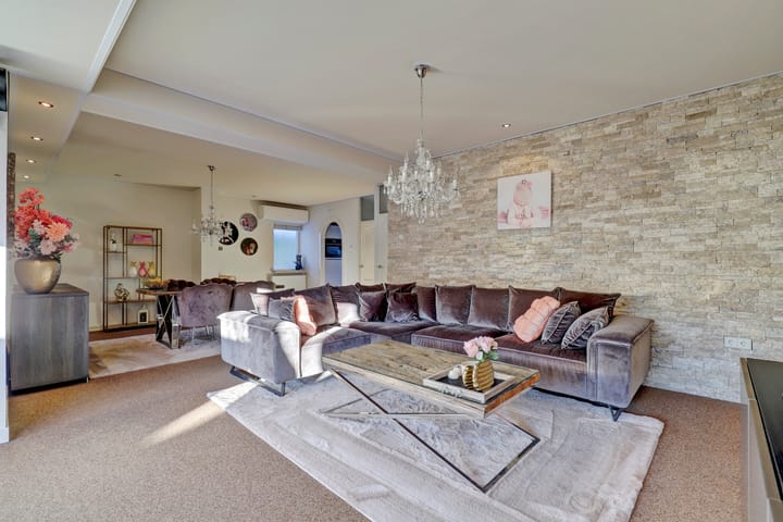 Foto 15 van Pijnboomhof 9